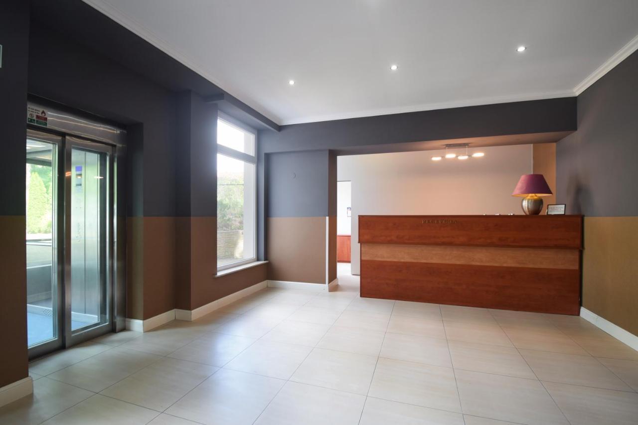 Baltic Park Grandinn By The Beach, Przy Plazy プストコボ エクステリア 写真